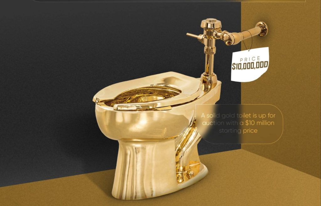 নিউ ইয়র্কে নিলামে উঠছে ১০০ কেজি সোনার টয়লেট