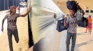 কুলির টাকা মেরে পালালেন-যাত্রী আসল-ঘটনা জানা গেল!