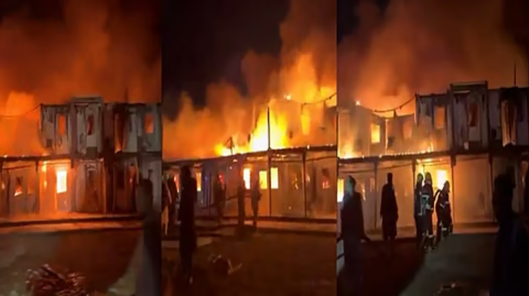 পাকিস্তানি বিমান হামলায় অন্তত ৪০০ জন নিহত: আফগান কর্মকর্তা